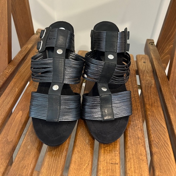 Nine West Heels Size 7 ~ NEW - Picture 2 of 8